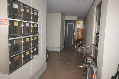 【エントランス】 | クレセントマンション