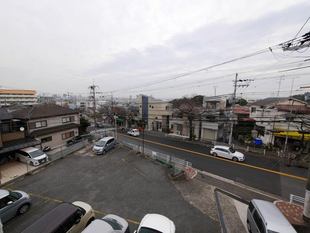 宮丘町貸家の展望