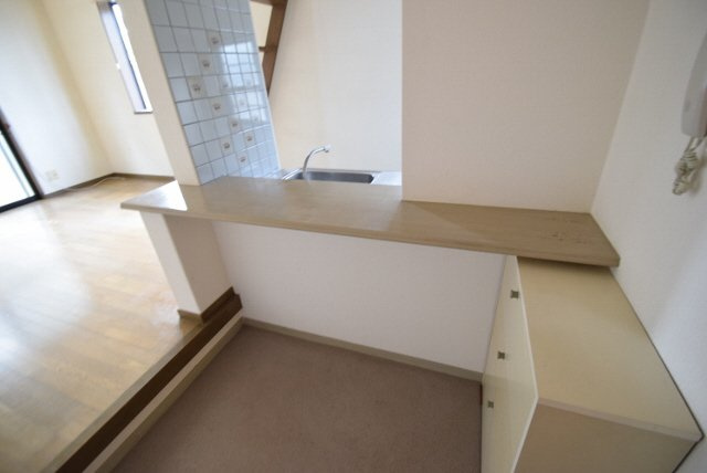 メゾン西船のキッチン|個性的なお部屋です。