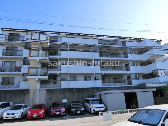 コスモ八千代台　３階部分の外観|コスモ八千代台　駐車場空きあり　八千代台西小学校・八千代台西中学校区　