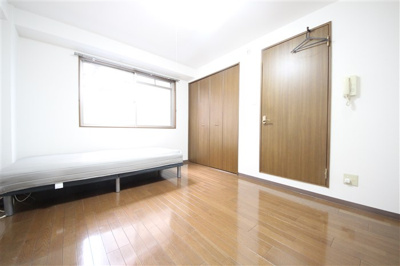 【居間・リビング】 | カーサゼブラ土佐堀