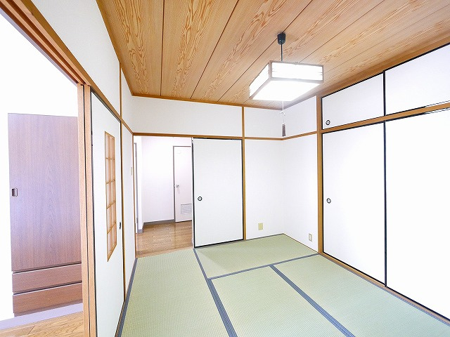 グレイス四条大路の和室|和室がひろがる居住スペース