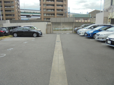 【駐車場】 | バンベール上小田井