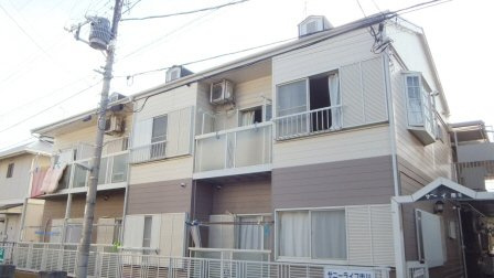 サニーライフ市川の外観