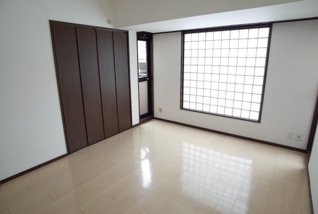 【洋室】 | アーデンコート住吉川
