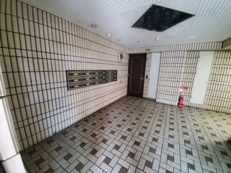 【エントランス】