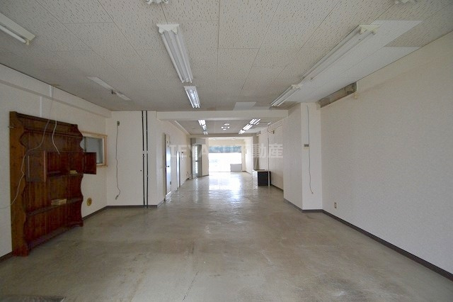 舟入MKビルの内装