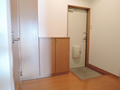 【玄関】 | ピュア壱番館