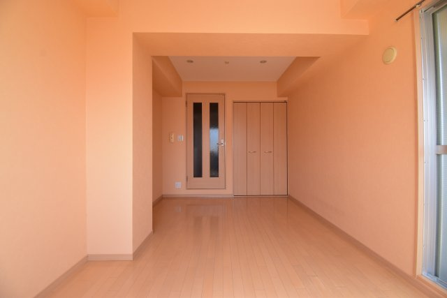 ブレスコート堺市駅前の洋室