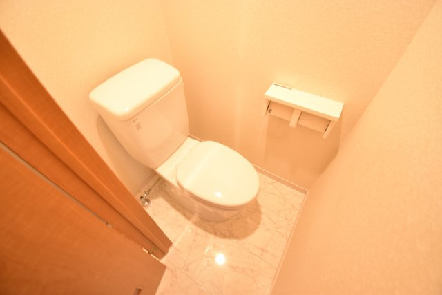 ブレスコート堺市駅前のトイレ