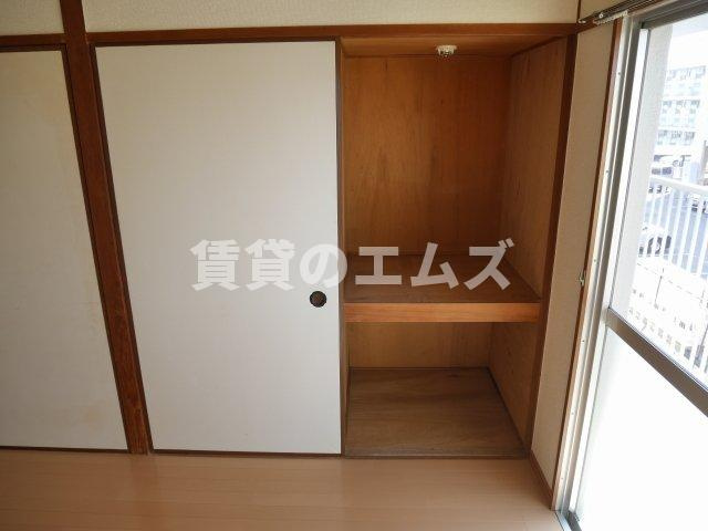【収納】 | 内野ビル | 内野ビルの押入れ