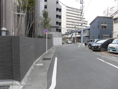 【現況写真】 | ステージグランデ八王子 | 前面道路の交通状況や駐車場への出入りなど実際に現地でご確認ください。