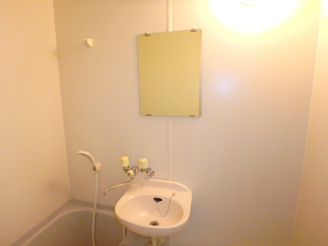 ブライトコート元住吉の洗面所|他のお部屋の参考写真となります。