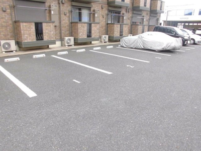 【駐車場】 | ラグーナ　フォンテーヌ