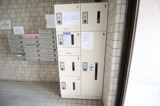 【その他共用部分】 | あると便利な宅配ボックスを完備