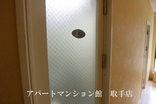 山中屋本店ビルのトイレ