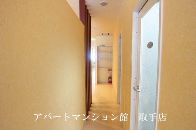 山中屋本店ビルの内装