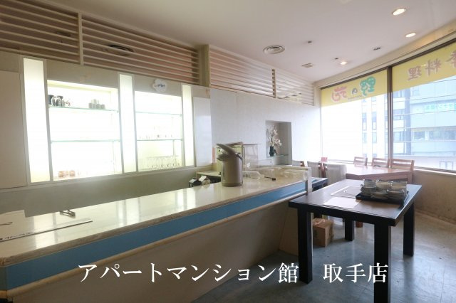 山中屋本店ビルの内装