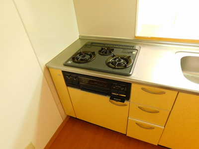 【キッチン】 | ファイン | ※現状を優先とします（内装設備が異なる場合がございます）