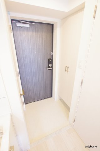 エスリードTENROKU 仲介手数料無料の玄関