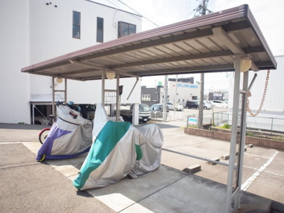 【その他共用部分】 | アルコバレーノ白水 | 駐輪場