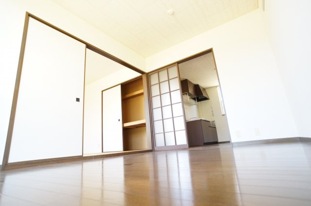 ガーデンヒルB棟の内装