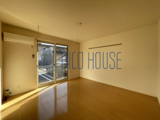 メゾンベール(南大塚)の居間・リビング