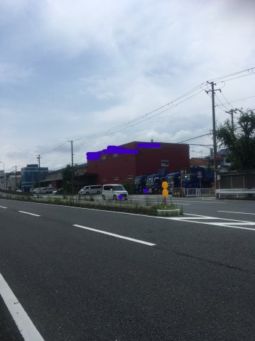 久々知2丁目事業用売地の前面道路含む現地写真