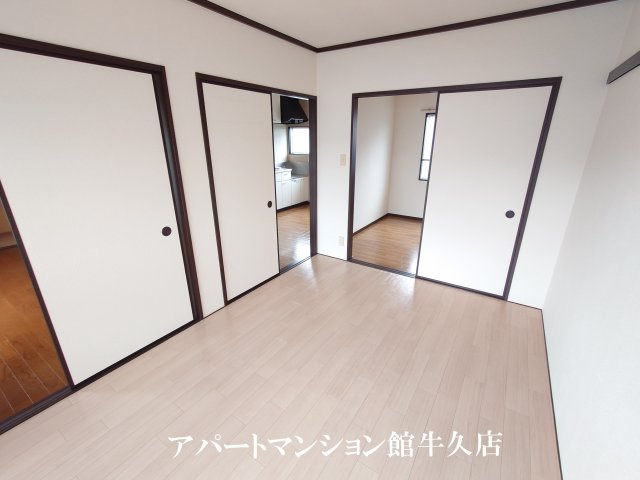 サンピアみどり野の洋室