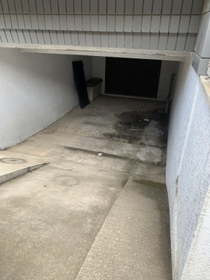 【駐車場】 | 南街6丁目貸家 | 高さ制限あり(高さ1.3ｍ以内)