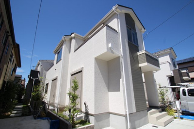 【外観】 | 海老名市上郷3丁目　D号棟　新築戸建　全4棟【仲介手数料無料】 | スタイリッシュな外観