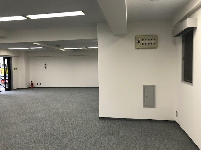 南青山ヒルズの居間・リビング