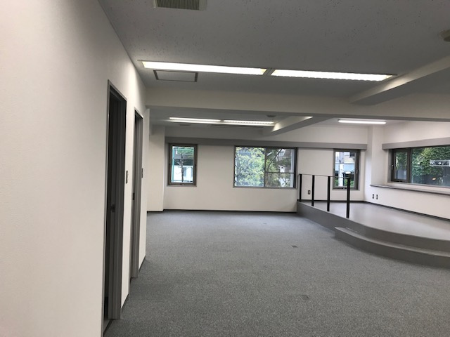 南青山ヒルズのロビー