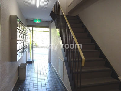 【ロビー】 | キャロル江坂 | ロビーです。