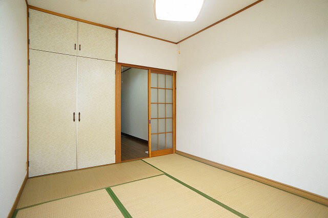 パールハイツの収納