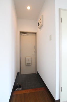 【玄関】 | ヴィラミツキ | きれいな玄関です