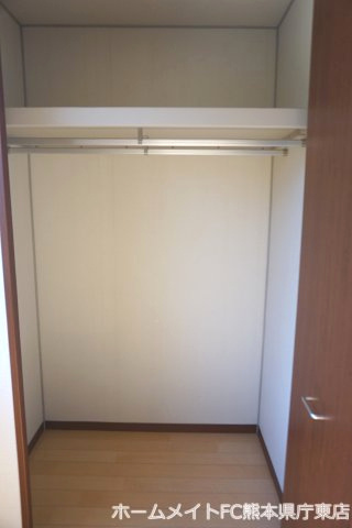 上益城郡嘉島町大字鯰のアパートの収納