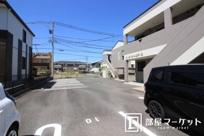 【駐車場】 | リヴィエール越戸Ｂ