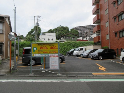 | 橘荘５号館 | コインパーキング　物件裏です