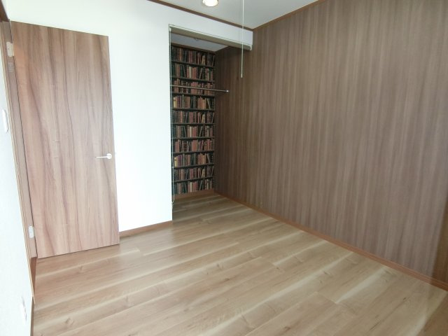 シーサイドテラス一宮の洋室