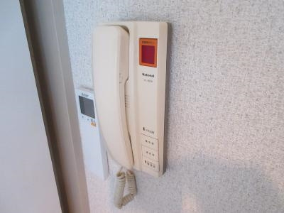 ドゥエル嵯峨の荘のその他|インターホン