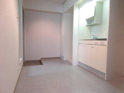 ドゥエル嵯峨の荘の居間・リビング|ダイニング