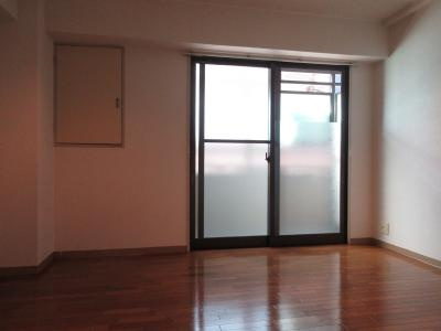 ドゥエル嵯峨の荘の内装|洋室