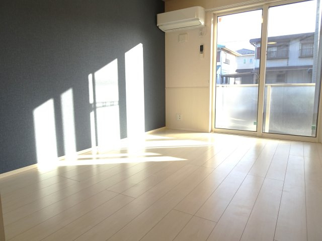 リヴエールMの居間・リビング