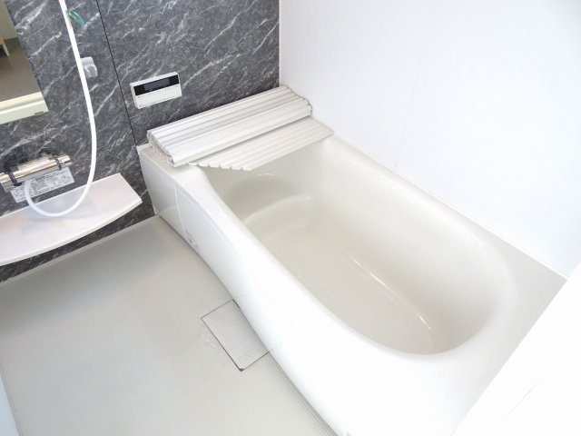 リヴエールMの浴室