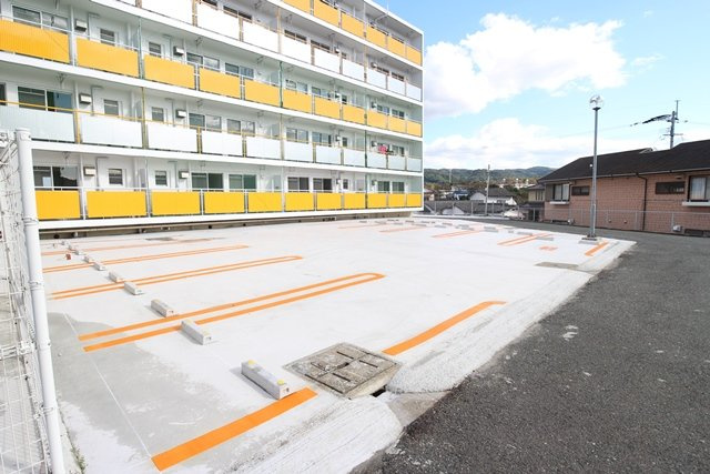 グレースタカツキの駐車場|駐車場完備です