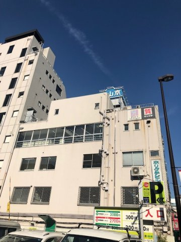 ホリグチビルの外観