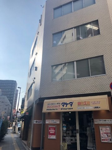 ホリグチビルの外観