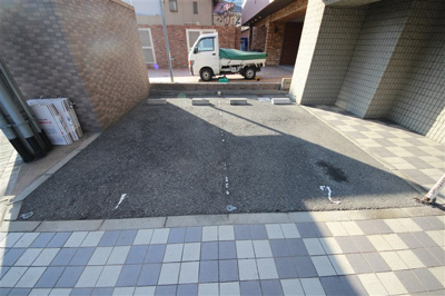 【駐車場】 | ジュネーゼ梅田北プラウディア