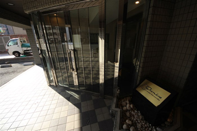 【エントランス】 | ジュネーゼ梅田北プラウディア